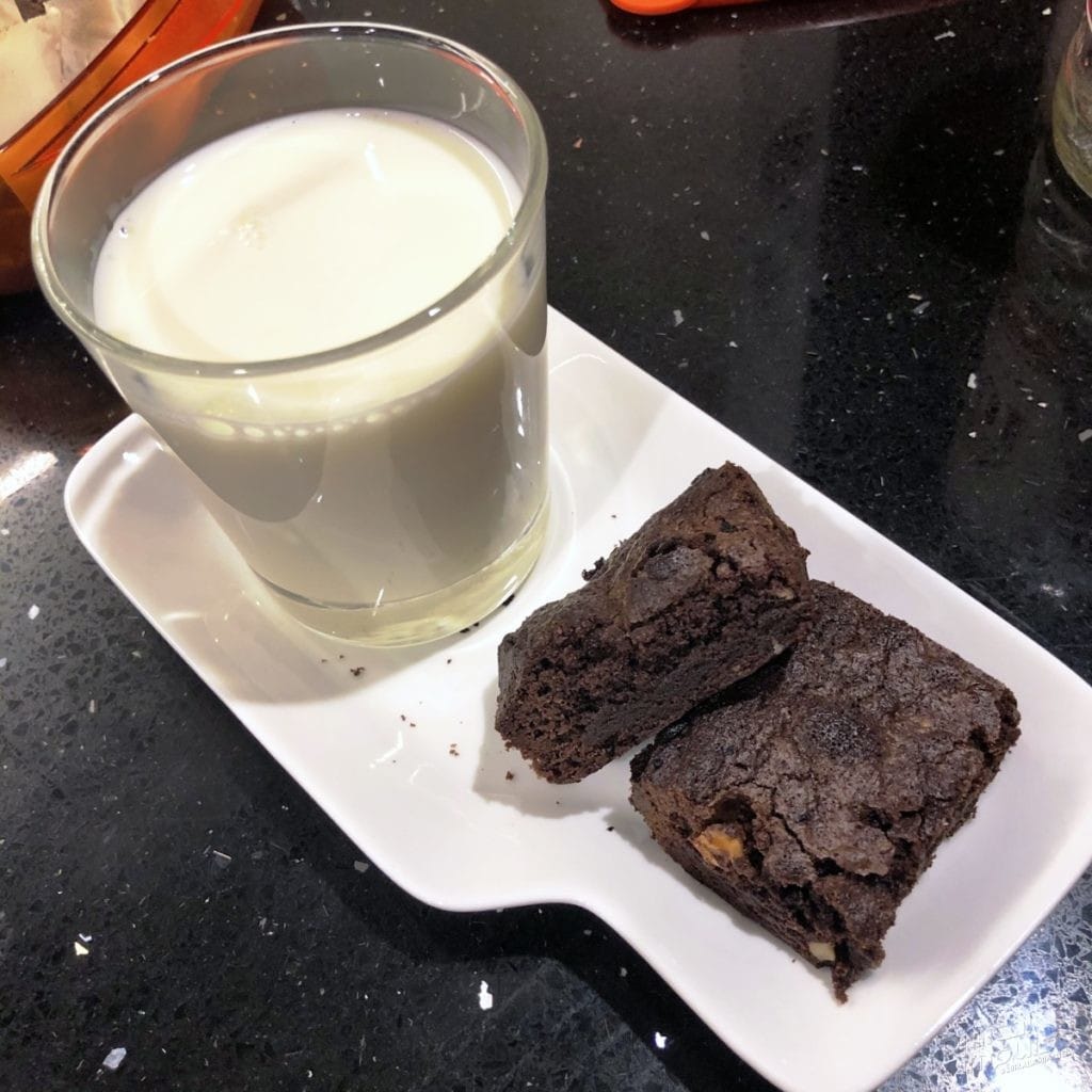Brownies and milk - The perfect pairing image